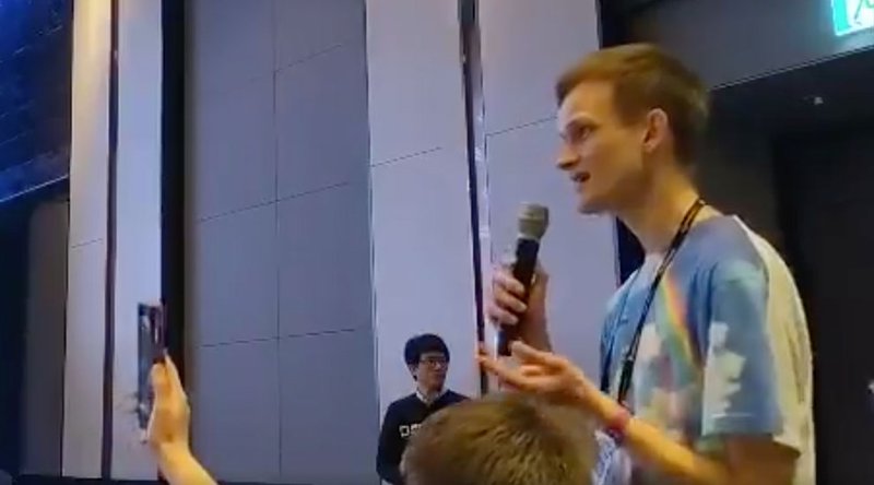 Vitalik Buterin and Joseph Poon Call Out Craig Wright at Deconomy 2018