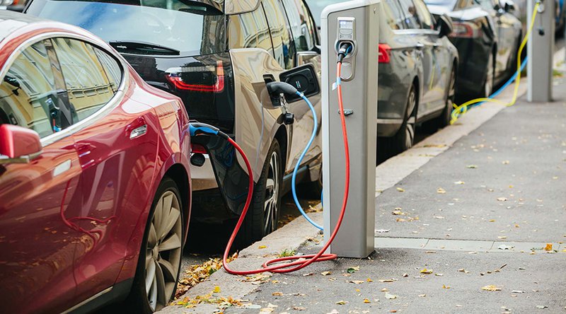 Innogy Charges New Electric Car Fleet Using Ethereum Blockchain